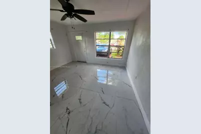 1420 N 70th Avenue, Hollywood, FL 33024 - Photo 2