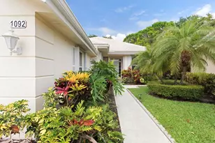 1092 Bedford Ave, Palm Beach Gardens, FL 33403 - Photo 2