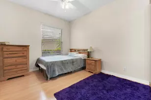1092 Bedford Ave, Palm Beach Gardens, FL 33403 - Photo 6