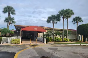356 Lake Dora Dr, West Palm Beach, FL 33411 - Photo 26