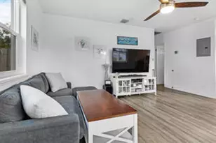 512 NE 12th Ave, Pompano Beach, FL 33060 - Photo 6