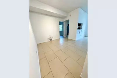 640 Cypress Club Way #J12, Deerfield Beach, FL 33064 - Photo 12