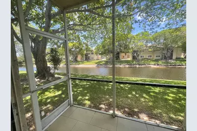 640 Cypress Club Way #J12, Deerfield Beach, FL 33064 - Photo 18