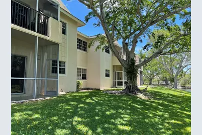 640 Cypress Club Way #J12, Deerfield Beach, FL 33064 - Photo 2