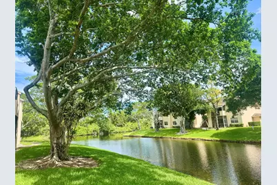 640 Cypress Club Way #J12, Deerfield Beach, FL 33064 - Photo 32