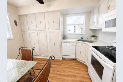 18 Colonial Club Drive #200, Boynton Beach, FL 33435 - Photo 12