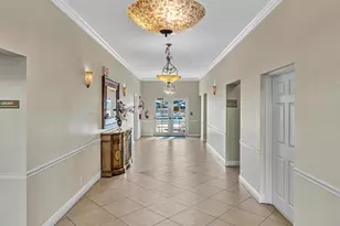 18 Colonial Club Dr, Boynton Beach, FL 33435 - Photo 34