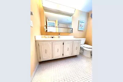 18 Colonial Club Drive #200, Boynton Beach, FL 33435 - Photo 10
