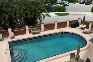 327 Southwind Dr, North Palm Beach, FL 33408 - Photo 2