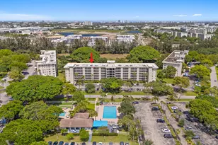 2650 S Course Dr, Pompano Beach, FL 33069 - Photo 32