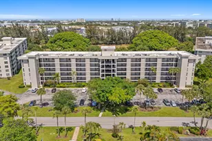 2650 S Course Dr, Pompano Beach, FL 33069 - Photo 36