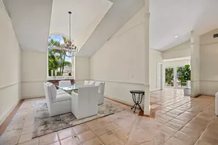 10252 Shireoaks Ln, Boca Raton, FL 33498 - Photo 8
