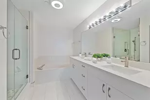 811 Oak Harbour Dr, Juno Beach, FL 33408 - Photo 14