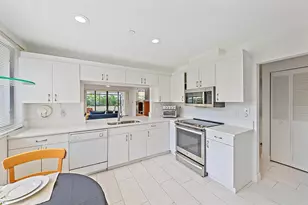 811 Oak Harbour Dr, Juno Beach, FL 33408 - Photo 4