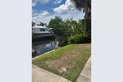 999 SW Pepperridge Terrace, Boca Raton, FL 33486 - Photo 4