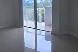 1300 NE Miami Gardens Dr, Miami, FL 33179 - Photo 10