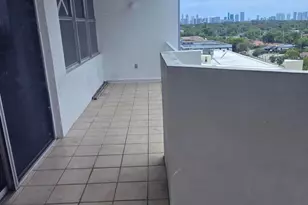 1300 NE Miami Gardens Dr, Miami, FL 33179 - Photo 12