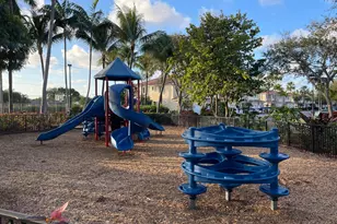 2789 S Evergreen Cir, Boynton Beach, FL 33426 - Photo 26