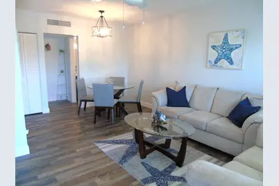 309 Circle Drive S #204, Boynton Beach, FL 33435 - Photo 4