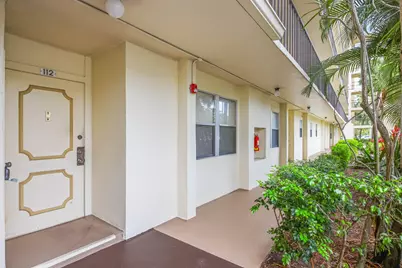 3951 Via Poinciana #112, Lake Worth, FL 33467 - Photo 24