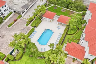 3145 NE 184th St, Aventura, FL 33160 - Photo 30