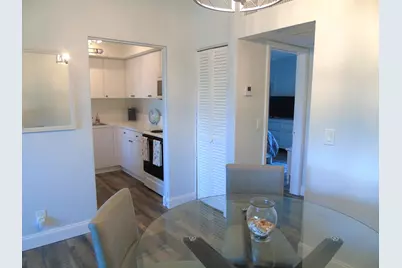 309 Circle Drive S #204, Boynton Beach, FL 33435 - Photo 8