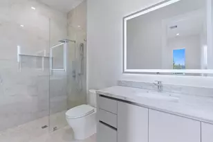 511 Silver Ln, Boca Raton, FL 33432 - Photo 28