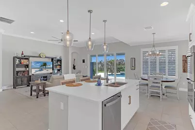 7203 33rd Square, Vero Beach, FL 32967 - Photo 6
