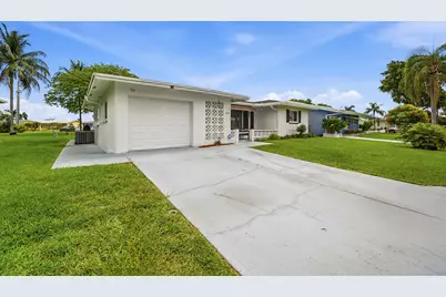 4629 NW 45th Court, Tamarac, FL 33319 - Photo 4
