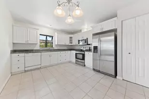 2100 NW 16th St, Delray Beach, FL 33445 - Photo 8