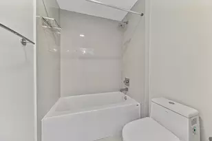 600 NE 27th St, Miami, FL 33137 - Photo 34