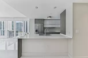 600 NE 27th St, Miami, FL 33137 - Photo 12