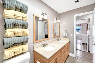 1341 N 30th Rd, Hollywood, FL 33021 - Photo 40