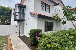 441 NE 38th St, Boca Raton, FL 33431 - Photo 16