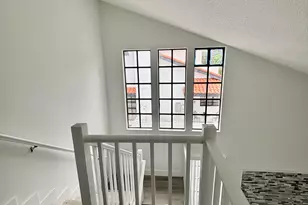 441 NE 38th St, Boca Raton, FL 33431 - Photo 12