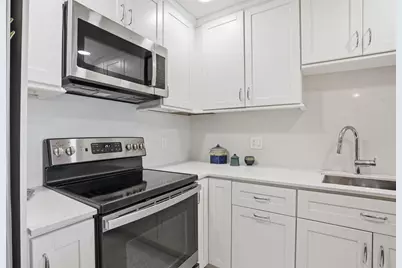 1516 S Lakeside Drive #103, Lake Worth Beach, FL 33460 - Photo 14