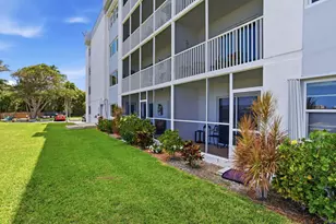 1516 S Lakeside Dr, Lake Worth Beach, FL 33460 - Photo 2