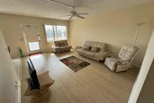 4075 Cornwall D, Boca Raton, FL 33434 - Photo 4