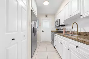 1539 NE 15th Ave, Fort Lauderdale, FL 33304 - Photo 12
