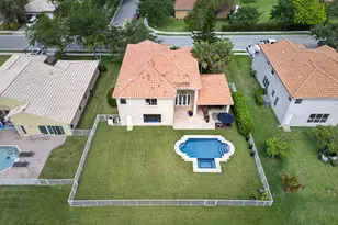 791 SW 191st Ave, Pembroke Pines, FL 33029 - Photo 56