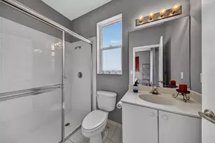 791 SW 191st Ave, Pembroke Pines, FL 33029 - Photo 24