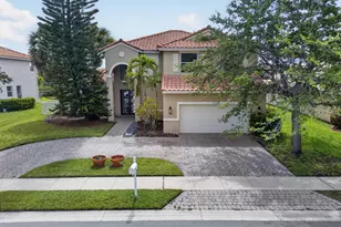 791 SW 191st Ave, Pembroke Pines, FL 33029 - Photo 2