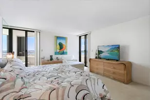 5070 N Ocean Dr, Singer Island, FL 33404 - Photo 16