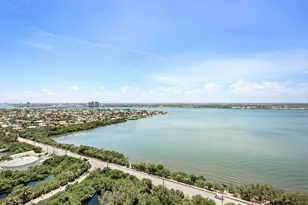 5070 N Ocean Dr, Singer Island, FL 33404 - Photo 4