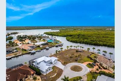 139 SW Seville Pl Place SW, Port Charlotte, FL 33952 - Photo 38