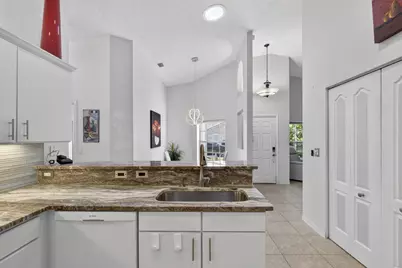 9461 Bridgeport Drive, West Palm Beach, FL 33411 - Photo 10