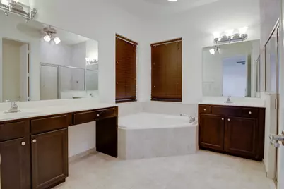 8985 Gulf Run Way, Lake Worth, FL 33467 - Photo 10