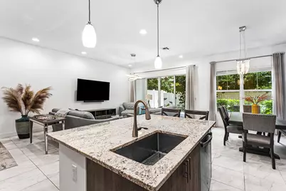 4821 Pointe Midtown Road, Palm Beach Gardens, FL 33418 - Photo 10