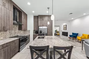 4821 Pointe Midtown Rd, Palm Beach Gardens, FL 33418 - Photo 8