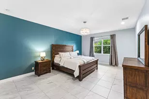 4821 Pointe Midtown Rd, Palm Beach Gardens, FL 33418 - Photo 12